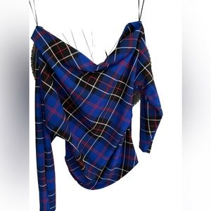 Beautiful asymmetric, modern blouse from Zara